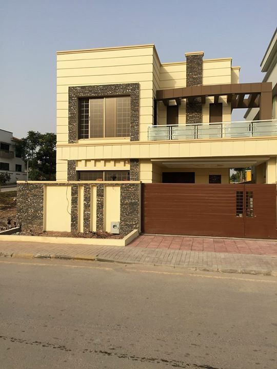 Property for Sale on Installments in Bahria Town Lahore